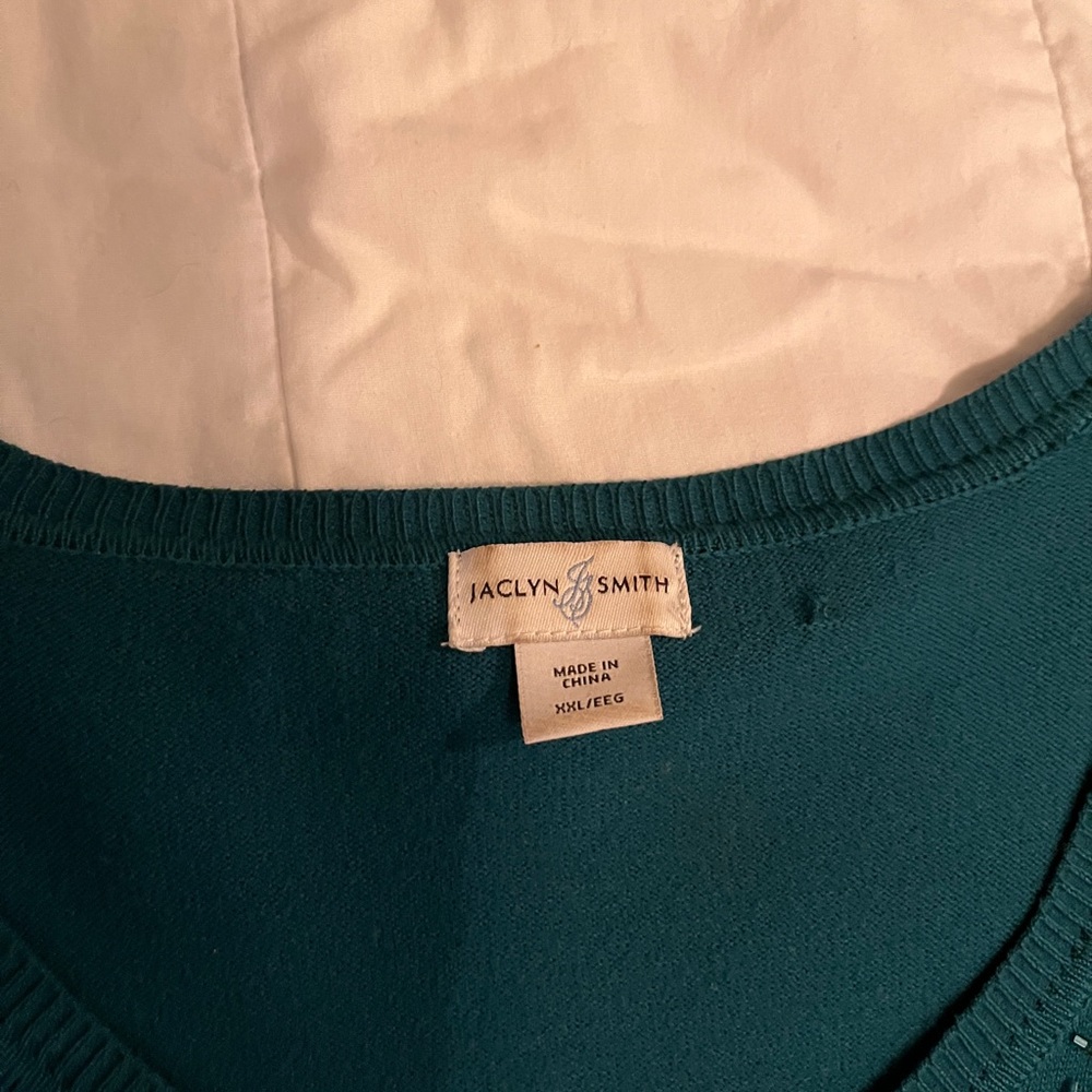 Jaclyn Smith—light weight for comfort